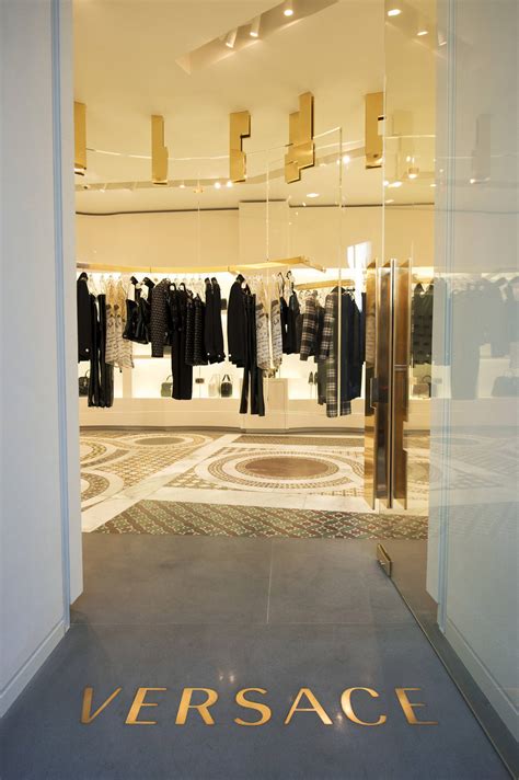 Versace open flagship store in Rome 